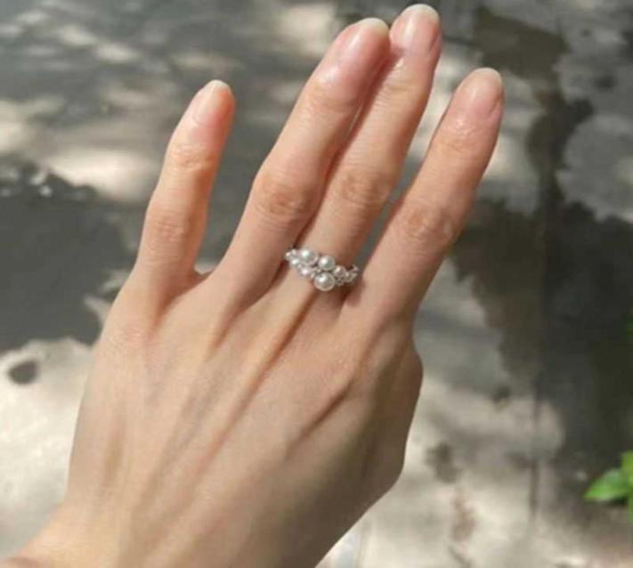 mikimoto designer ring for woman version small grape 925 silver freshwater pearl ins open adjustable3362814
mikimoto designer ring for woman version small grape 925 silver freshwater pearl ins open adjustable3362814