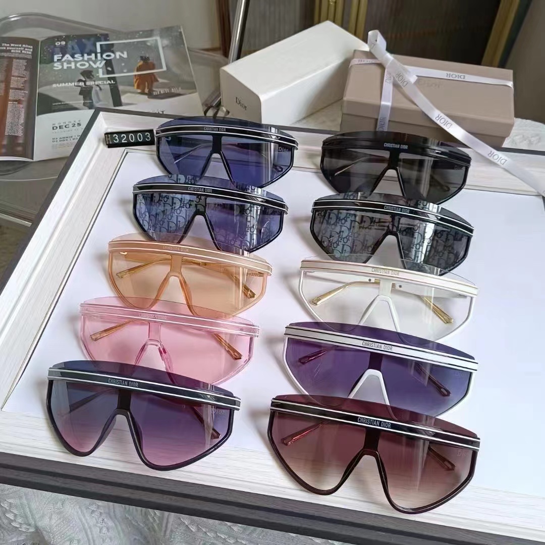 New Fashion Sunglasses Designer Sunglasses Fashion Clothing Goggle Beach Sun Glasses For Man Woman dupe, #d31
New Fashion Sunglasses Designer Sunglasses Fashion Clothing Goggle Beach Sun Glasses For Man Woman dupe, #d31