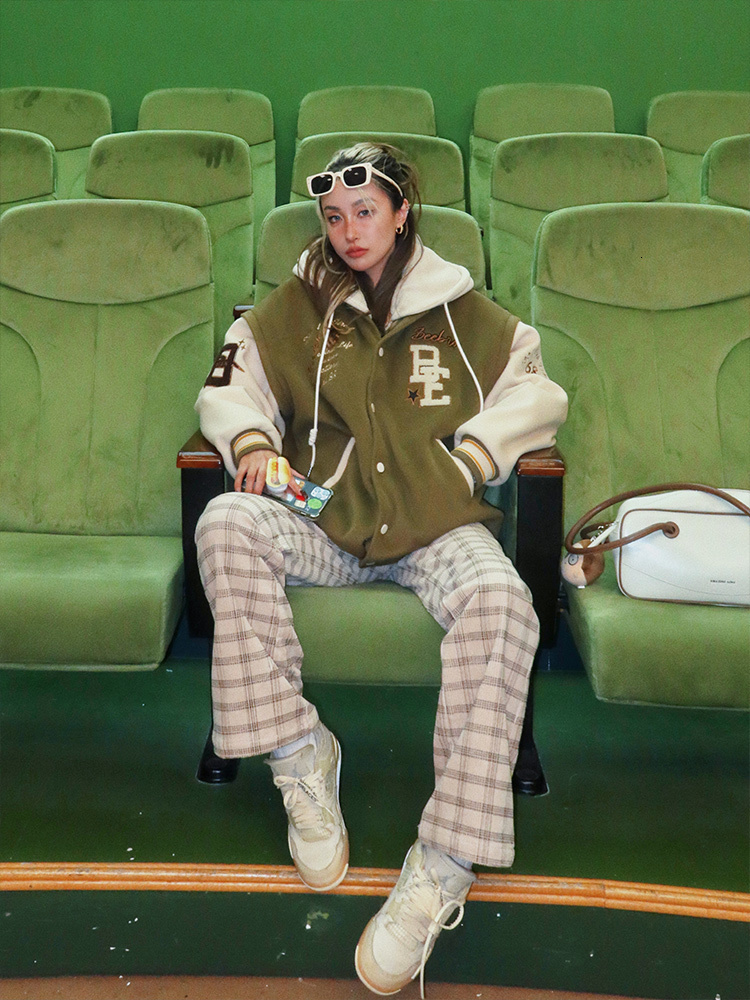 Women's Jackets American Retro Letter Embroidery Coat Baseball Jacket Winter Hooded Hip Hop Loose All-match Fashion Top Clothes 230216