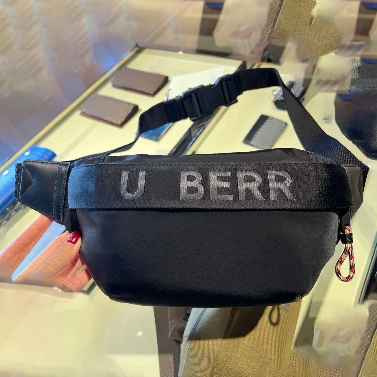TB Stripe Waist bum chest belt bag Luxury running yoga designers tote Crossbody fanny pack vintage men's Women's burbrery bumbag canvas clutch handbag shouder lulu bag, Customize
TB Stripe Waist bum chest belt bag Luxury running yoga designers tote Crossbody fanny pack vintage men's Women's burbrery bumbag canvas clutch handbag shouder lulu bag, Customize