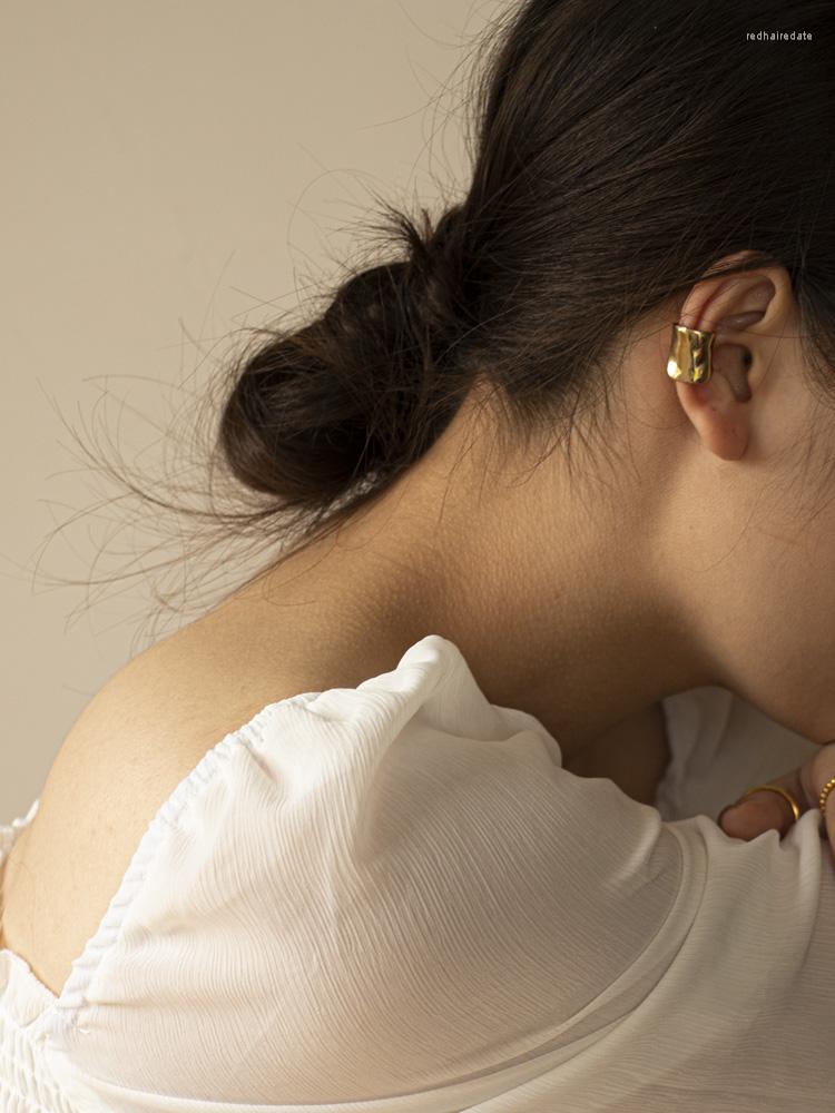Backs Earrings Timeless Wonder Geo Clip For Women Designer Jewelry Punk Non Pierced Earcuff Gothic Hiphop Top Stylist Brinco Ins 1325
Backs Earrings Timeless Wonder Geo Clip For Women Designer Jewelry Punk Non Pierced Earcuff Gothic Hiphop Top Stylist Brinco Ins 1325