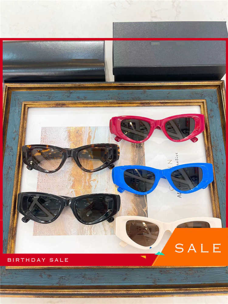Luxury Brand Sunglasses New Product b Family Large Frame Bb0243s Fengins Net Red Same Plate Men's and Women's Hip-hop
Luxury Brand Sunglasses New Product b Family Large Frame Bb0243s Fengins Net Red Same Plate Men's and Women's Hip-hop