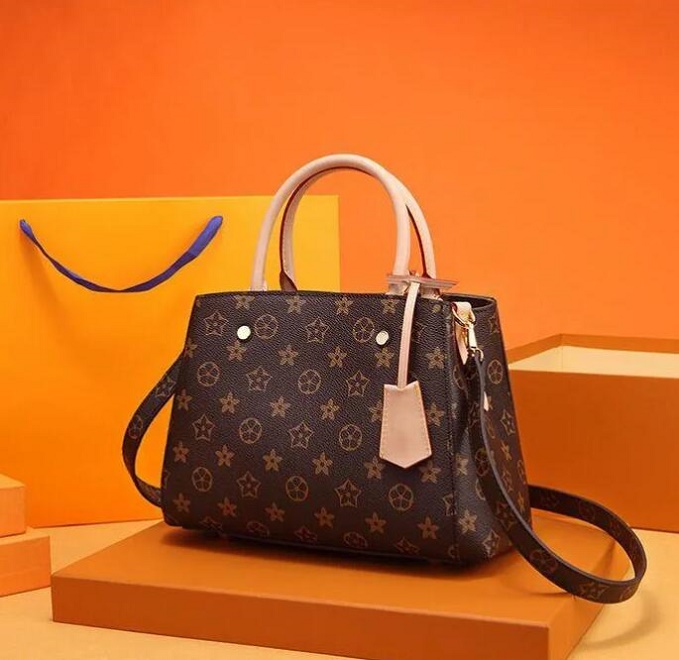 Factory Wholesale 2018 new handbag cross pattern synthetic leather shell chain bag Shoulder Messenger Bag Fashionista Purse Crossbody Bag 688, This is not for sale
Factory Wholesale 2018 new handbag cross pattern synthetic leather shell chain bag Shoulder Messenger Bag Fashionista Purse Crossbody Bag 688, This is not for sale