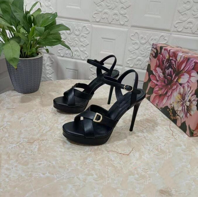 Classic High heeled sandals party leather women Dance shoe designer cowhide sexy heels 10cm Lady Metal Belt buckle Thick Heel Woman shoes Large size 35-42 With box
Classic High heeled sandals party leather women Dance shoe designer cowhide sexy heels 10cm Lady Metal Belt buckle Thick Heel Woman shoes Large size 35-42 With box