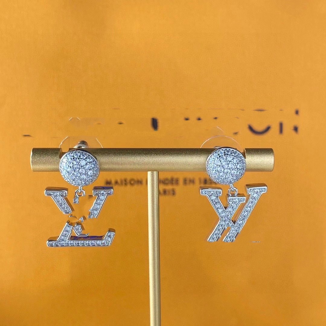 Gold Chain Necklace Designer For Women Fine Steel Jewelry Luxury Letter Pendant H Necklaces With Box Titanium Steel Never Fade Mens Gifts
Gold Chain Necklace Designer For Women Fine Steel Jewelry Luxury Letter Pendant H Necklaces With Box Titanium Steel Never Fade Mens Gifts