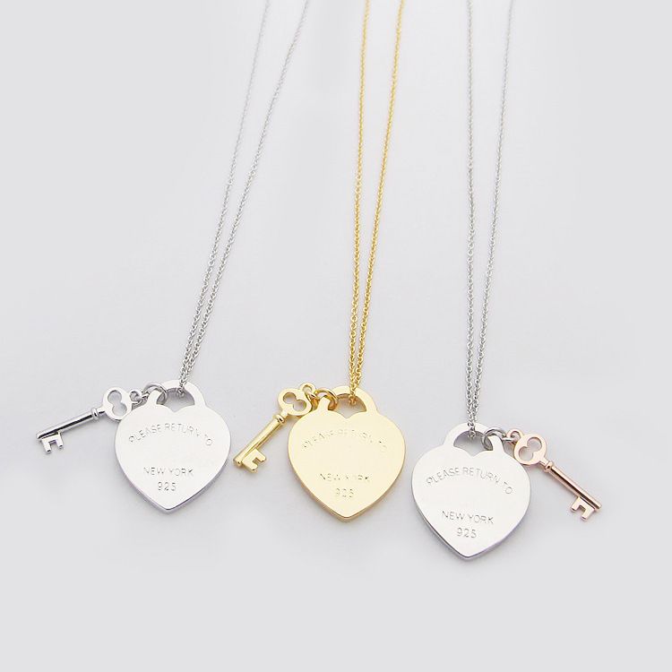 womens love heart Pendant Necklaces designer jewelry key Necklaces for women gold/silver/rose with Full package of brand as Wedding Christmas gift
womens love heart Pendant Necklaces designer jewelry key Necklaces for women gold/silver/rose with Full package of brand as Wedding Christmas gift