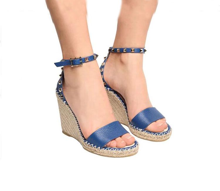 Womens wedge sandal high heels shoes metallic calfskin leather with studded 105mm wedges ankle strap luxury brand designer
Womens wedge sandal high heels shoes metallic calfskin leather with studded 105mm wedges ankle strap luxury brand designer
