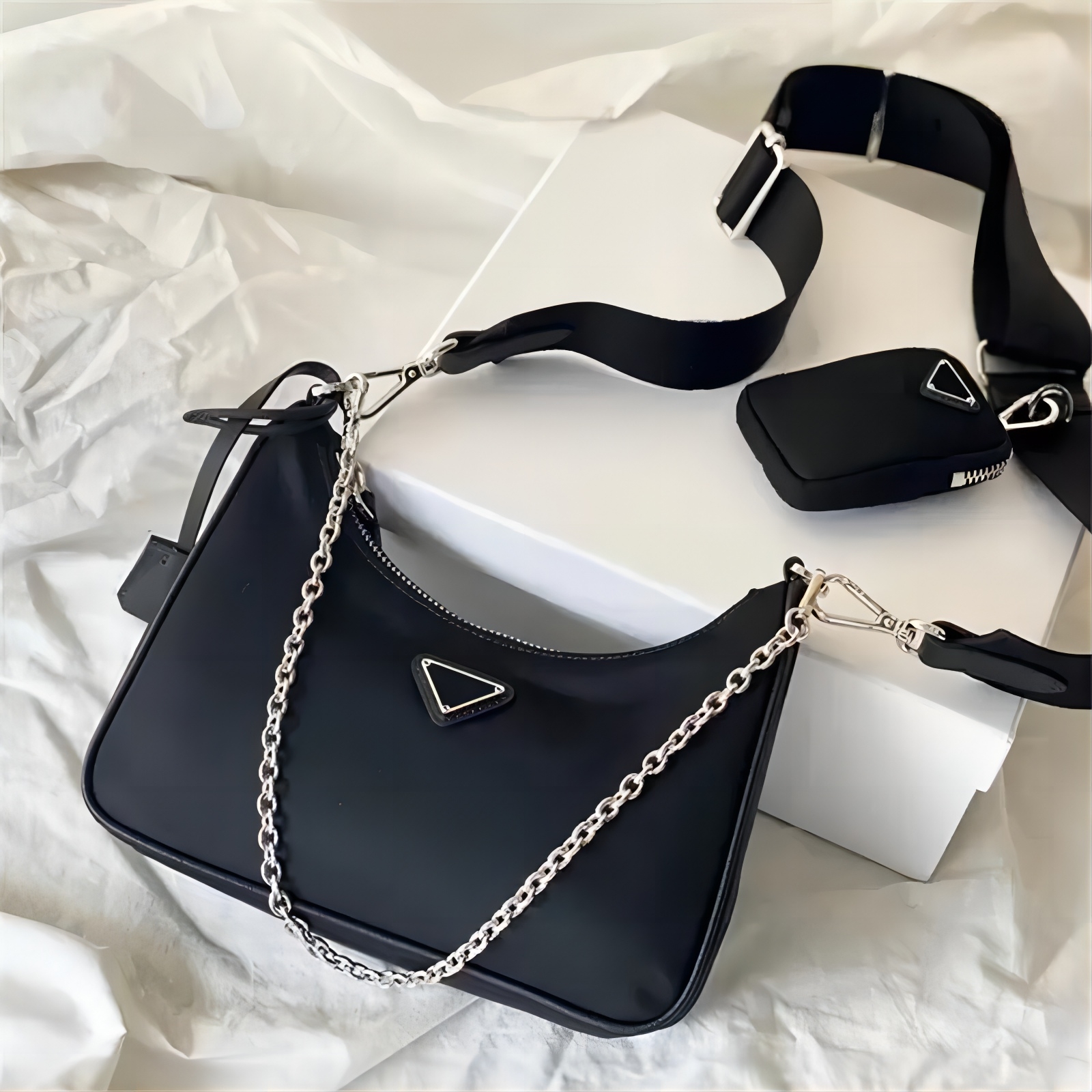 Luxury designer handbag nylon messenger bag classic three-piece suit ladies underarm shoulder wallet fashion star