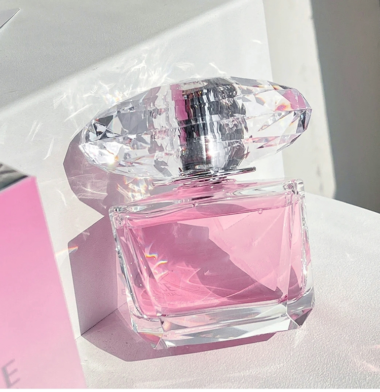 Charming Fragrance 90ML crystal pink diamond women's perfume lasting flower and fruit fragrance
Charming Fragrance 90ML crystal pink diamond women's perfume lasting flower and fruit fragrance