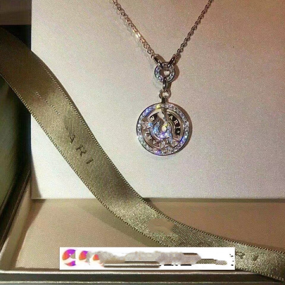 Luxury Necklace Designer Jewelry bracelet brand heart-shaped Earrings for womens Fashion brands necklaces and bracelets Valentine's day birthday gift
Luxury Necklace Designer Jewelry bracelet brand heart-shaped Earrings for womens Fashion brands necklaces and bracelets Valentine's day birthday gift