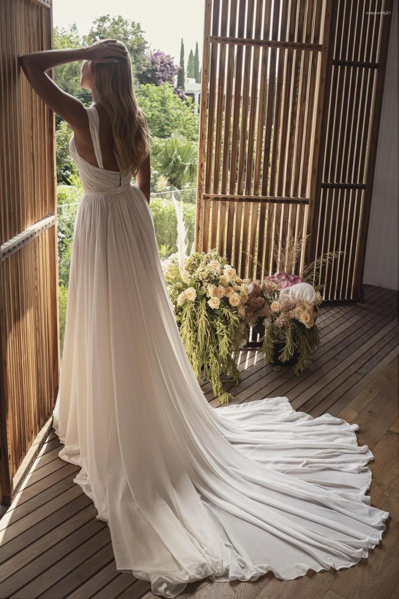 Wedding Dress Simple A e Dresses Pleats Sweetheart Neck Sexy High Side Split Bridal Gowns Vestidos De Novia Ruffles Backless Weddin 0516
