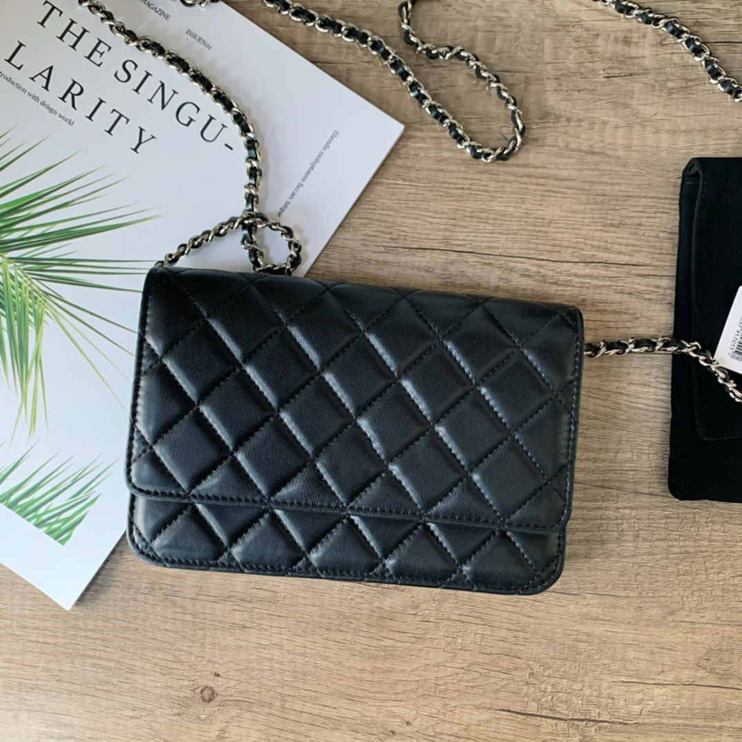Top Real Leather Classic WOC Crossbody Bag Designer Lady Black Lambskin Caviar Leather Gold Silver Hardware Women Chain Wallet, Lambskin silver
Top Real Leather Classic WOC Crossbody Bag Designer Lady Black Lambskin Caviar Leather Gold Silver Hardware Women Chain Wallet, Lambskin silver