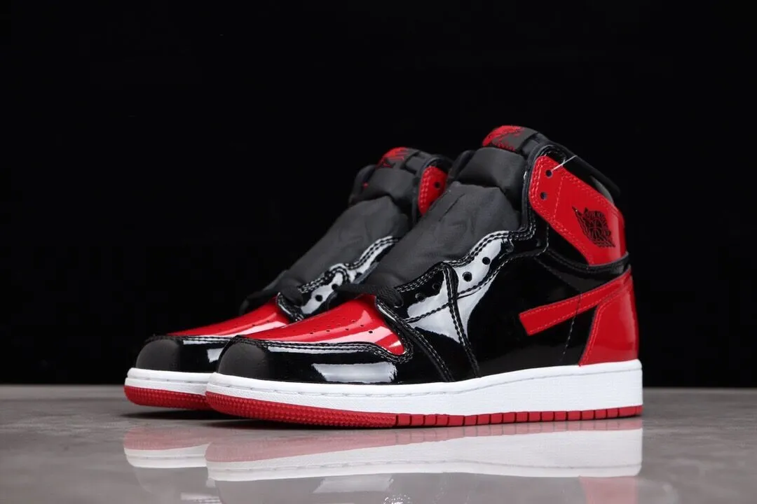 Shoes 1s Patent Leather Brand Name Sportswear 1 High Bred Black White Varsity Red Original
Shoes 1s Patent Leather Brand Name Sportswear 1 High Bred Black White Varsity Red Original