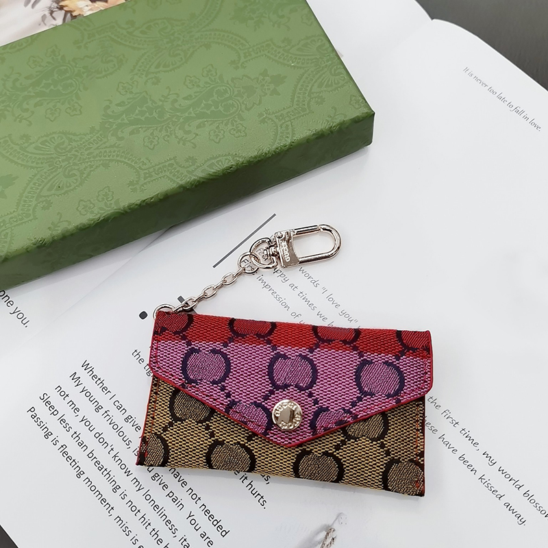 Designer keychain cloth keychains zero purse classic style fashion vintage keychain gift gift exquisite workmanship
Designer keychain cloth keychains zero purse classic style fashion vintage keychain gift gift exquisite workmanship