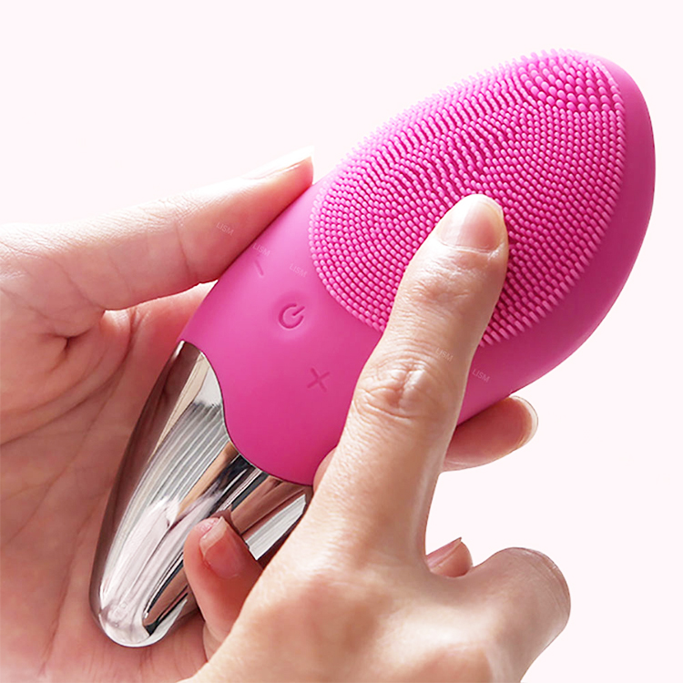 Cleaning Tools USB Charge Electric Facial Brush Silicone Sonic Face Cleaner Deep Pore Skin Massager Facial Cleansing mini brush
