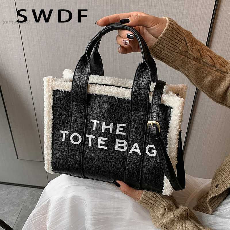 Totes Fashion Lambswool Patchwork Tote Bag Designer Women Handbags Luxury Pu Leather Shoulder Crossbody Bags Faux Fur Winter Bag 2023, Green
Totes Fashion Lambswool Patchwork Tote Bag Designer Women Handbags Luxury Pu Leather Shoulder Crossbody Bags Faux Fur Winter Bag 2023, Green