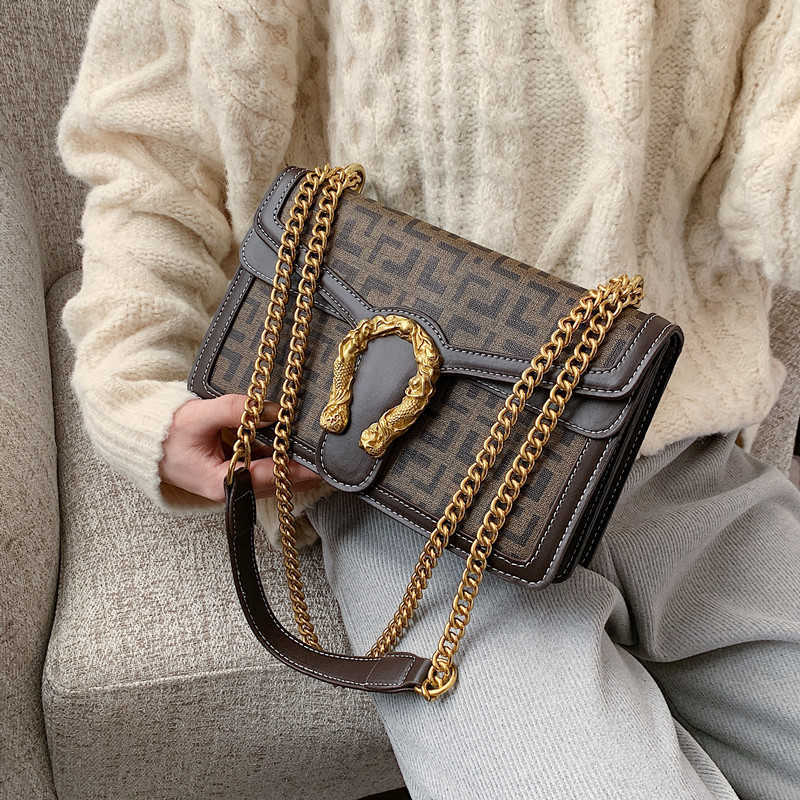 2023 Fashion Trend Women Handbags Women's Fashion chain shoulder messenger Versatile letter small square bags 65% OFF, Black7
2023 Fashion Trend Women Handbags Women's Fashion chain shoulder messenger Versatile letter small square bags 65% OFF, Black7