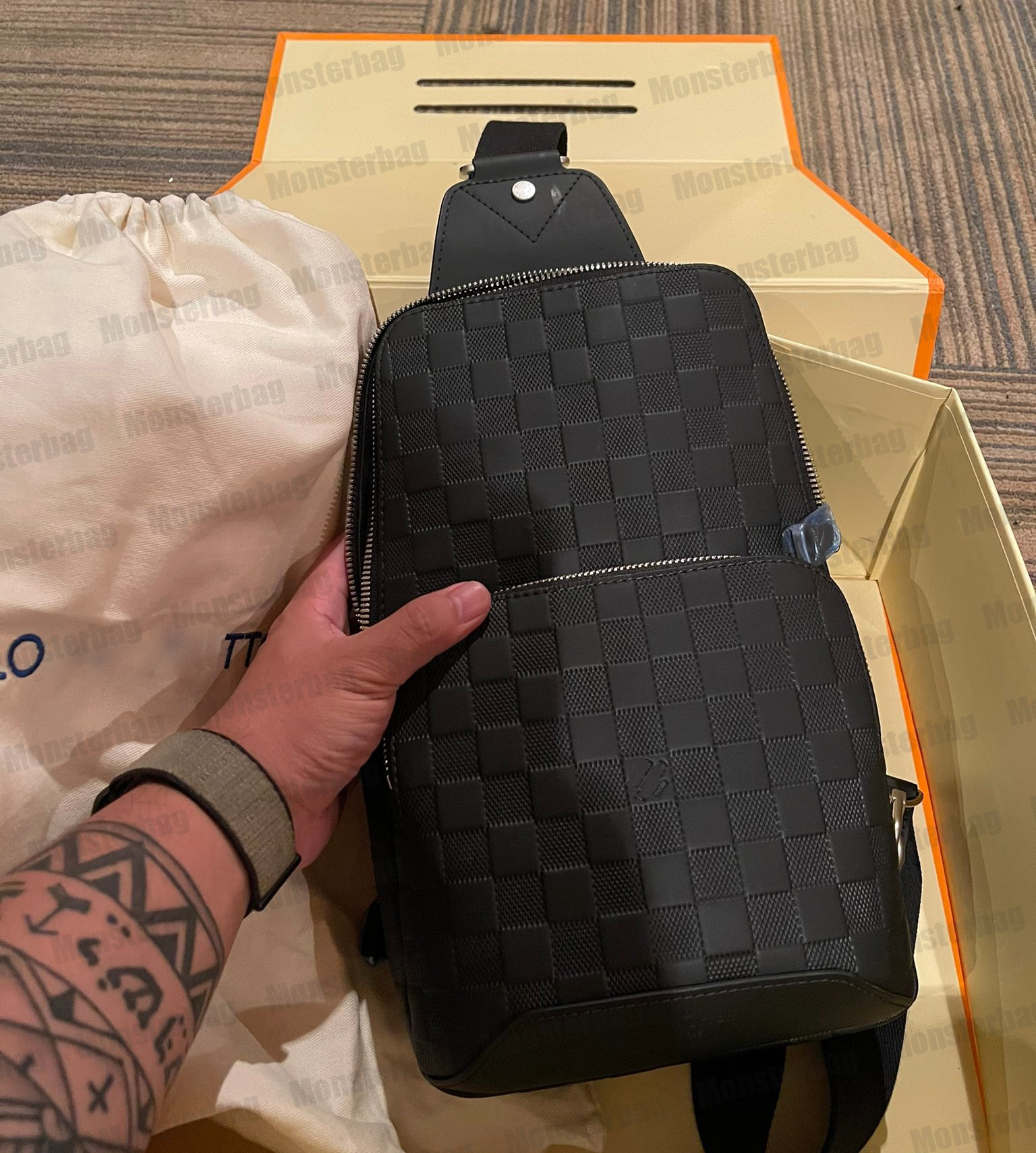 Men Avenue Sling Bag Cross Body Bags AVE Damier Graffit Luxury Designer Crossbody Travel Shoulder Pouch N41719 N41720 Real Leather Wallet