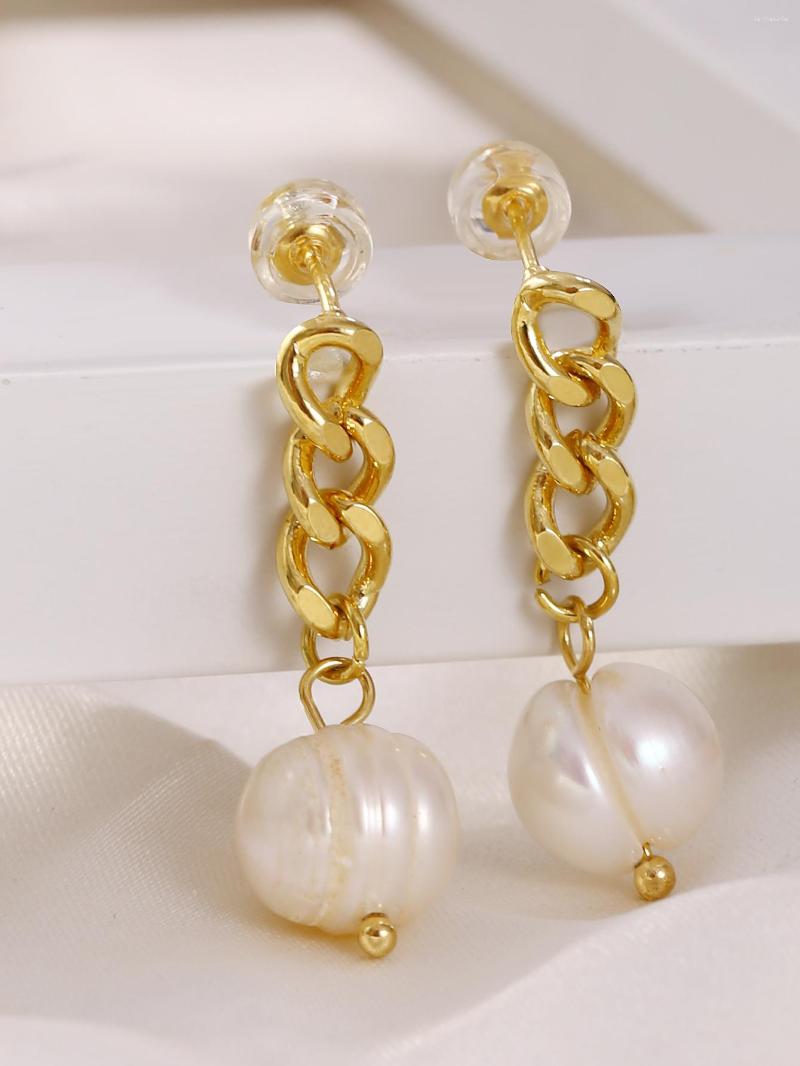 Dangle Earrings Fashion Classic Pearl Pendant For Women Gold Color Light Luxury Jewelry Accessories Birthday Wedding Gift
Dangle Earrings Fashion Classic Pearl Pendant For Women Gold Color Light Luxury Jewelry Accessories Birthday Wedding Gift
