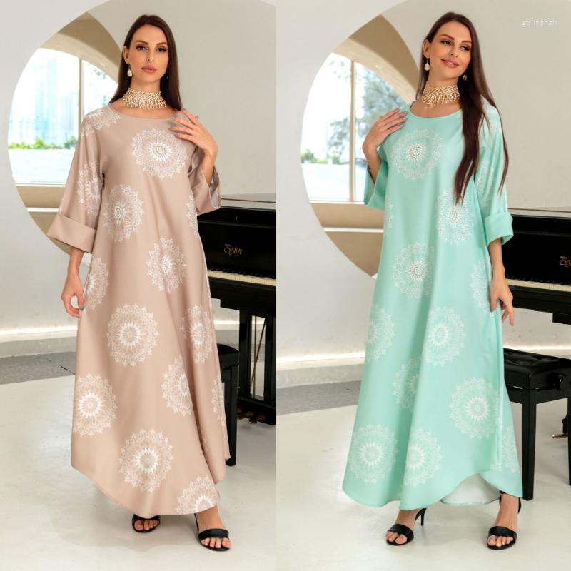 Ethnic Clothing Muslim Fashion Women's Robe Ramadan Flower Diamond Bead Print Dress Abayas For Women Dubai Moroccan Kaftan Islamic
Ethnic Clothing Muslim Fashion Women's Robe Ramadan Flower Diamond Bead Print Dress Abayas For Women Dubai Moroccan Kaftan Islamic