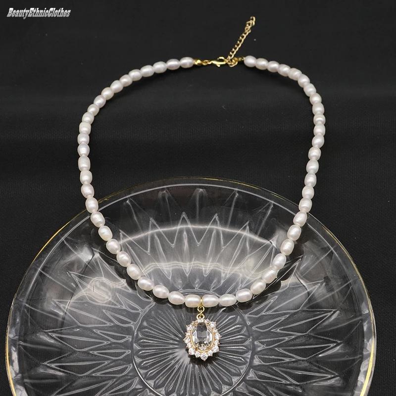 Chains Retro White Freshwater Pearls Necklace Handmade Beaded Long Chain With Zircon Pendant Women Fashion Jewelry 45cmChains
Chains Retro White Freshwater Pearls Necklace Handmade Beaded Long Chain With Zircon Pendant Women Fashion Jewelry 45cmChains