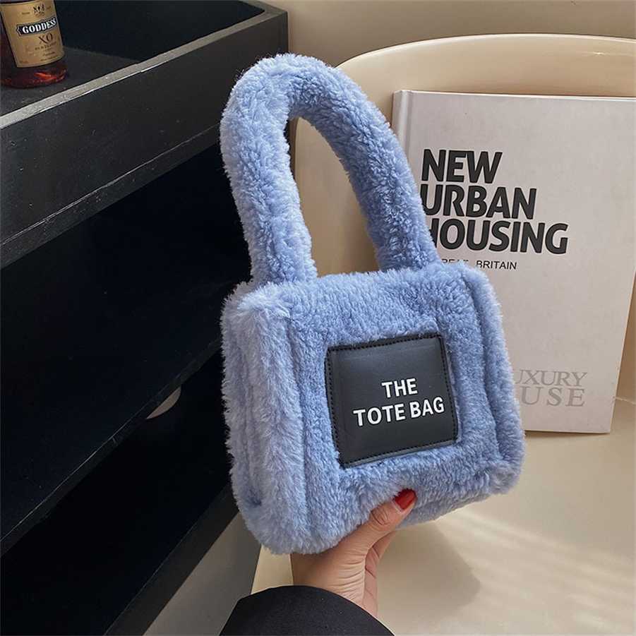 Stuff Sacks autumn and winter new hand personality plush shoulder outdoor travel foreign style bag female, Black10
Stuff Sacks autumn and winter new hand personality plush shoulder outdoor travel foreign style bag female, Black10