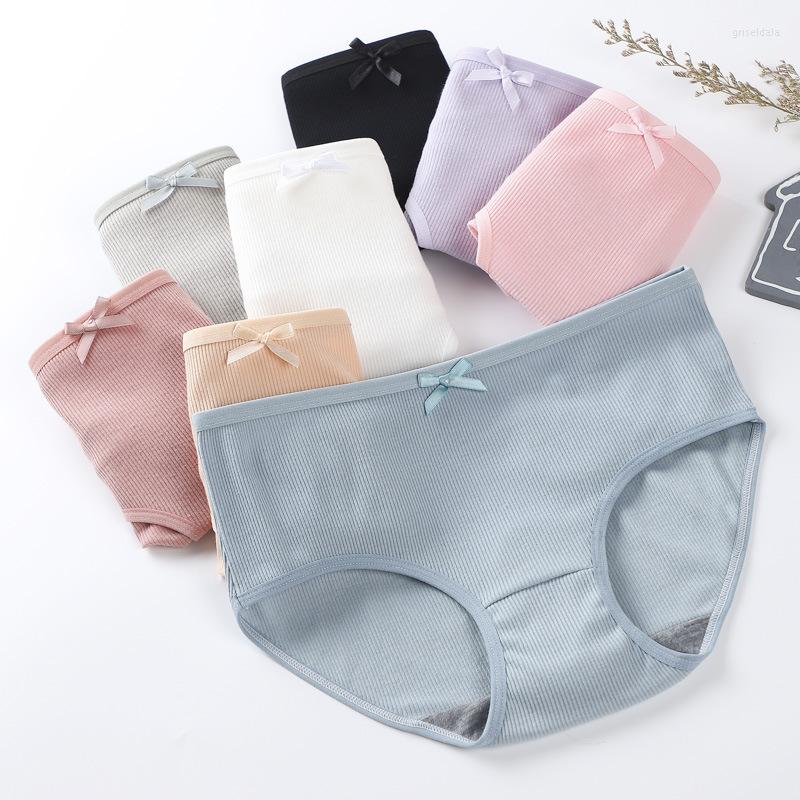 Women's Panties Sexy Women's Underwear Seamless Cotton Plus Size Lingere Solid Color Briefs Mid Waist Comfortable Underpants, Beige
Women's Panties Sexy Women's Underwear Seamless Cotton Plus Size Lingere Solid Color Briefs Mid Waist Comfortable Underpants, Beige