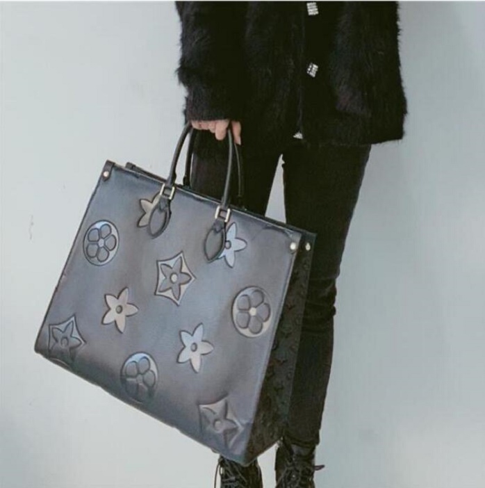 Wholesale and retail tote bag brand designer bag classic Onthego tote bag clutch handbag leather shoulder crossbody package lvs bags, White
Wholesale and retail tote bag brand designer bag classic Onthego tote bag clutch handbag leather shoulder crossbody package lvs bags, White