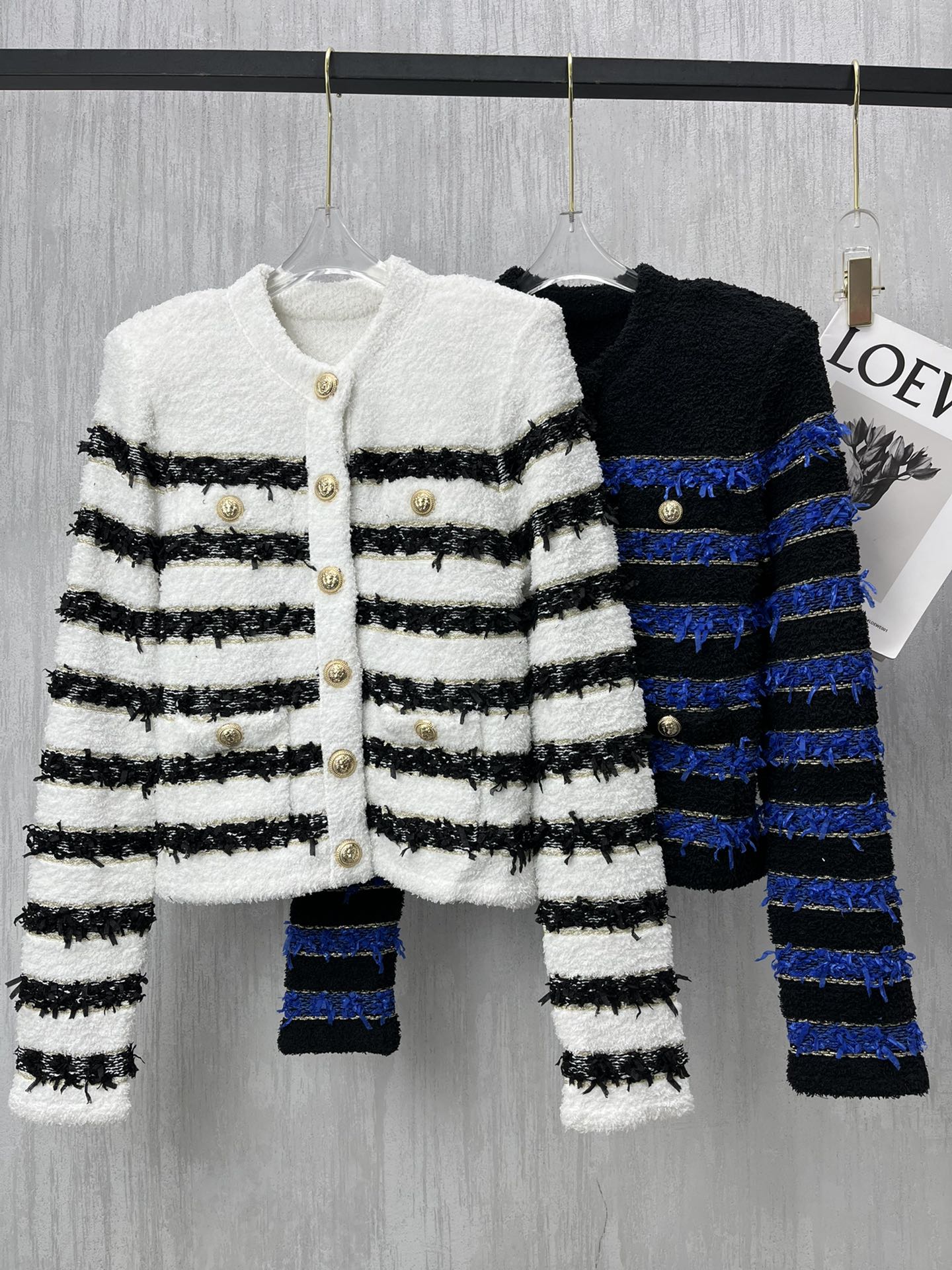 Balm 2023 Women's brand Spring jacket New Women's Autumn Winter jacket fashion logo Tweed coat cardigan designer High-grade Casual Spring Coat birthday Christmas Gift, White
Balm 2023 Women's brand Spring jacket New Women's Autumn Winter jacket fashion logo Tweed coat cardigan designer High-grade Casual Spring Coat birthday Christmas Gift, White