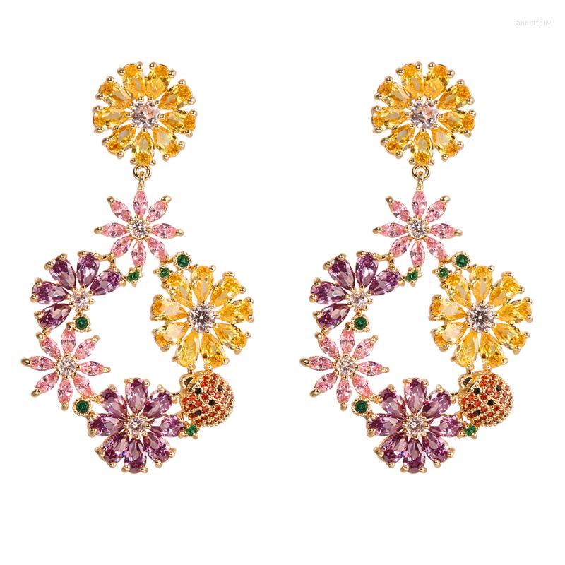 Stud Earrings Bettyue Ingenious Flower Design Colorful Cubic Zircon Earring For Women Season Fashion Jewelry Modern Party Ornament
Stud Earrings Bettyue Ingenious Flower Design Colorful Cubic Zircon Earring For Women Season Fashion Jewelry Modern Party Ornament