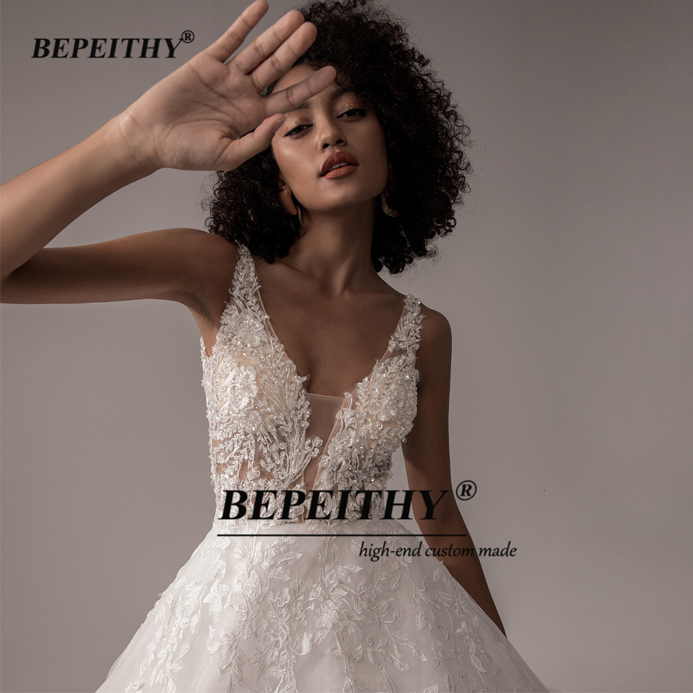 Party Dresses BEPEITHY Vestido De Noiva V Neck Sleeveless Wedding Dresses For Women A Line Ivory Lace Romantic Bride Boho Bridal Gown 230217