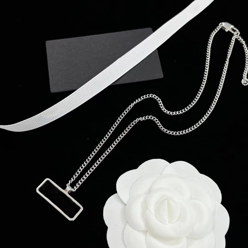 womens designer jewelry women moissanite chain cuban link cd necklace mens Coach coco unisex cross crystal stones custom pendant necklaces jewellery iced out gift
womens designer jewelry women moissanite chain cuban link cd necklace mens Coach coco unisex cross crystal stones custom pendant necklaces jewellery iced out gift