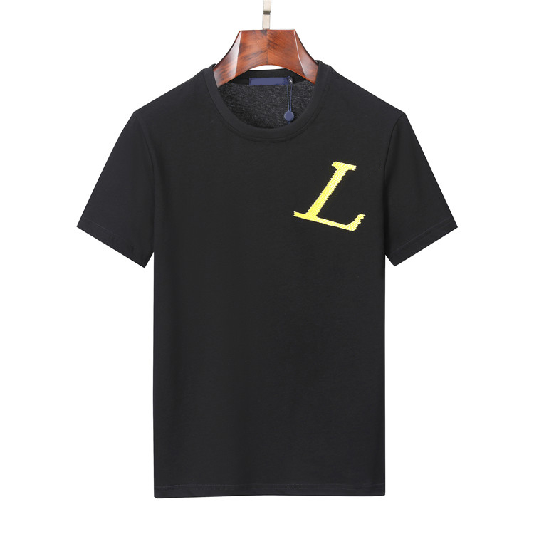 Mens Designer Summer T Shirt Casual Man Womens Loose Tees With Letters Print Short Sleeves Top Sell Luxury Men T Shirt 133
Mens Designer Summer T Shirt Casual Man Womens Loose Tees With Letters Print Short Sleeves Top Sell Luxury Men T Shirt 133