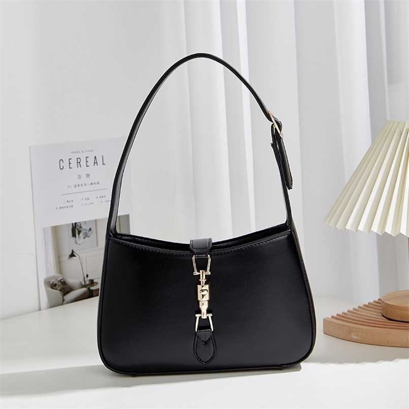 High class bag new bag Women's bag Autumn and winter versatile handbag Large capacity one shoulder underarm bag, White9
High class bag new bag Women's bag Autumn and winter versatile handbag Large capacity one shoulder underarm bag, White9