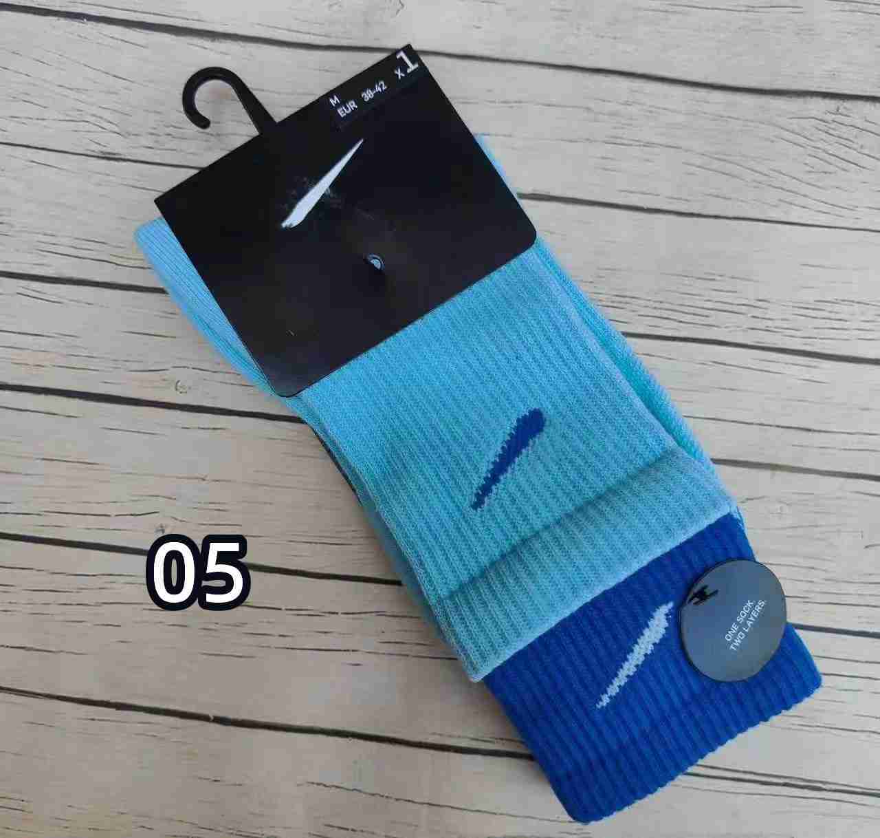 2023 Fashion Brand Men's Cotton Running Crew Socks Middle Tube Casual Breathable Sports For Men and Women Soft Sock, 15
2023 Fashion Brand Men's Cotton Running Crew Socks Middle Tube Casual Breathable Sports For Men and Women Soft Sock, 15