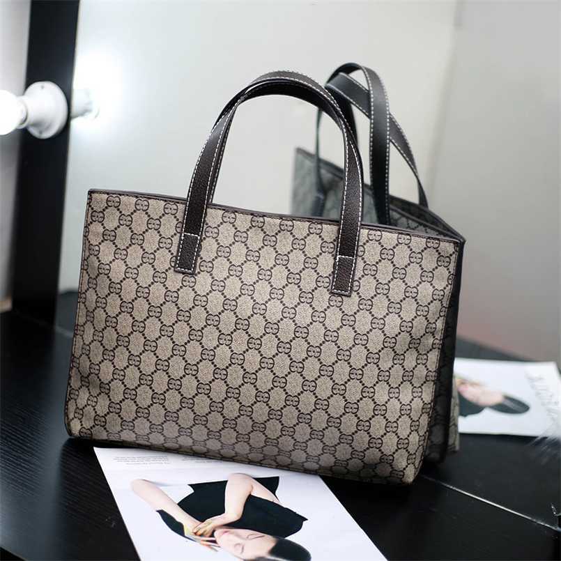 New Women's Bag Large Capacity Commuter Handbag Printed Contrast Tote Bag Foreign Women's One Shoulder Crossbody Bag, Retro brown
New Women's Bag Large Capacity Commuter Handbag Printed Contrast Tote Bag Foreign Women's One Shoulder Crossbody Bag, Retro brown