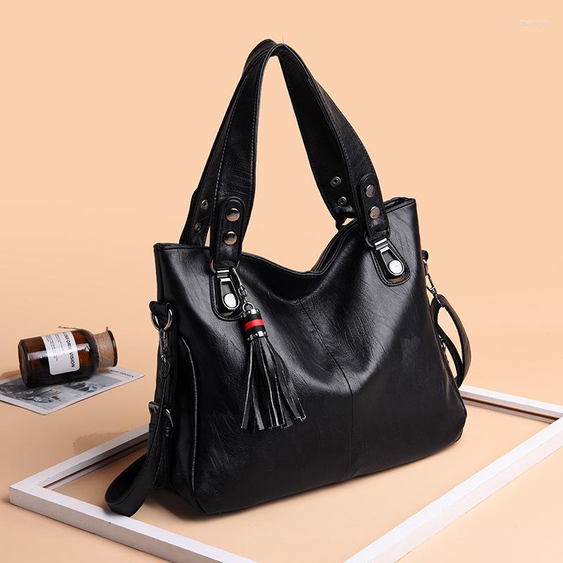 Evening Bags Fashion High Capacity Shoulder Bag Solid Color Soft Leather Ladies Crossbody For Women Designer Luxury Large Tote Handbags, Purple
Evening Bags Fashion High Capacity Shoulder Bag Solid Color Soft Leather Ladies Crossbody For Women Designer Luxury Large Tote Handbags, Purple