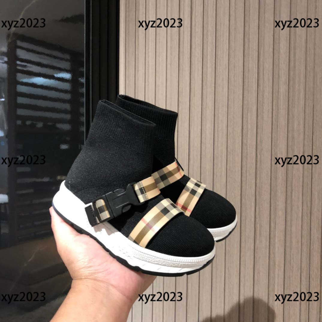 Kids socks shoes Child Sneaker New Listing Plaid design Contrast stitching Box Packaging Rubber Spring Children's Size 26-35, Multi-color
Kids socks shoes Child Sneaker New Listing Plaid design Contrast stitching Box Packaging Rubber Spring Children's Size 26-35, Multi-color