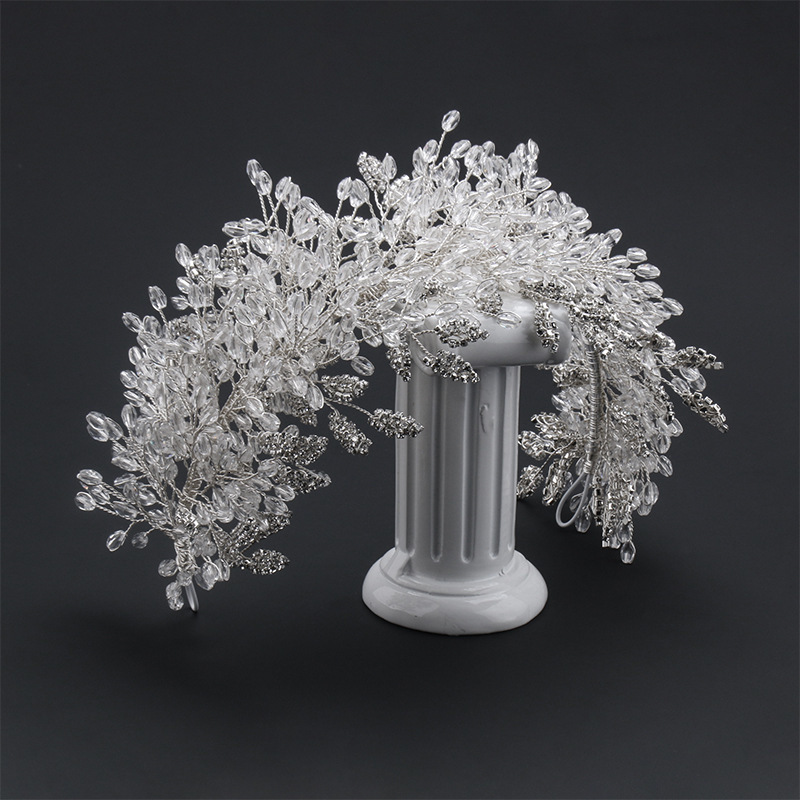 Wedding Hair Jewelry Baroque women white crystal handmade beaded bridal crown wedding hair accessories 230216
Wedding Hair Jewelry Baroque women white crystal handmade beaded bridal crown wedding hair accessories 230216