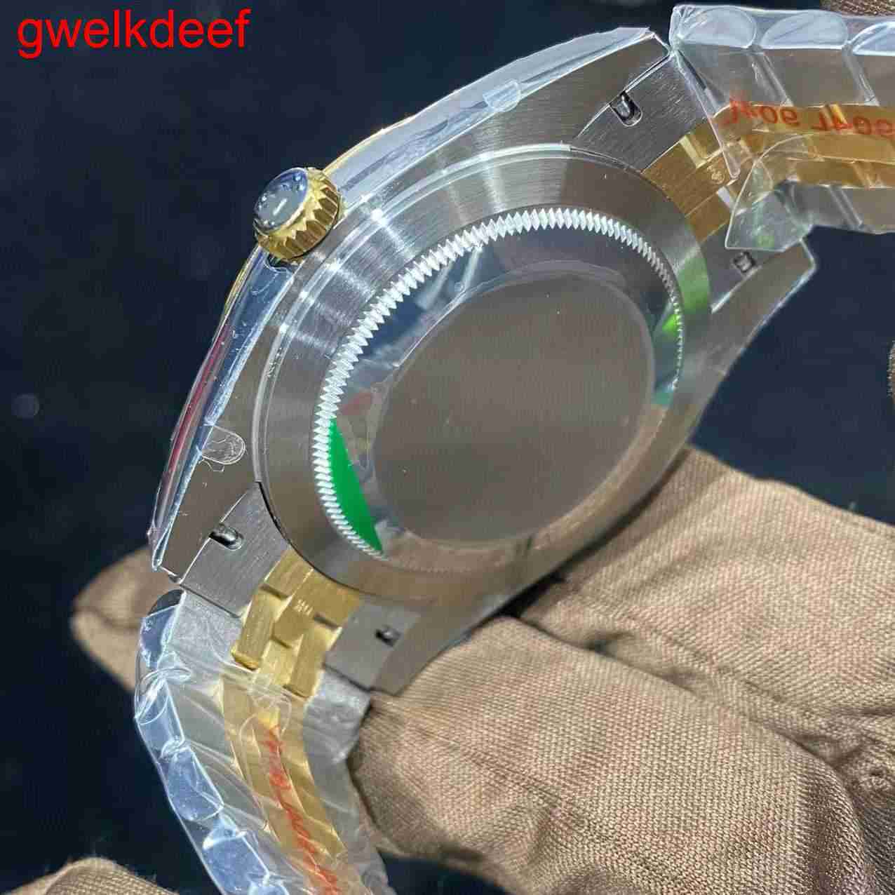 Wristwatches Luxury Custom Bling Iced Out Watches White Gold Plated Moiss anite Diamond Watchess 5A high quality replication Mechanical ZAI3
Wristwatches Luxury Custom Bling Iced Out Watches White Gold Plated Moiss anite Diamond Watchess 5A high quality replication Mechanical ZAI3