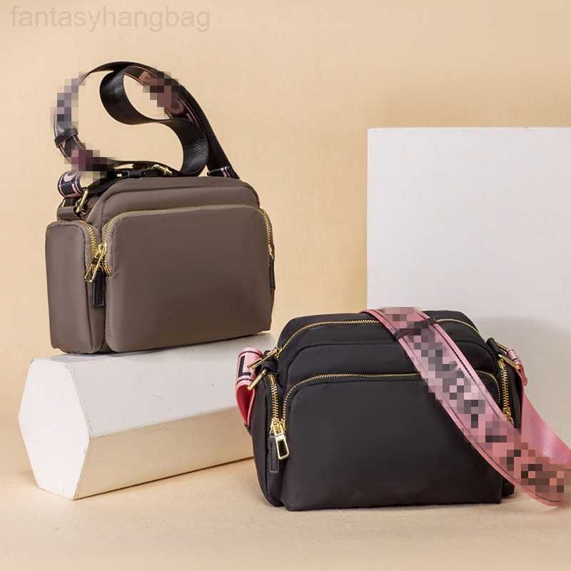 men Women bag Shoulder Spanish BIMBA fashion Camera bag simple Y LOLA tofu light luxury messenger leisure commuter, 010
men Women bag Shoulder Spanish BIMBA fashion Camera bag simple Y LOLA tofu light luxury messenger leisure commuter, 010