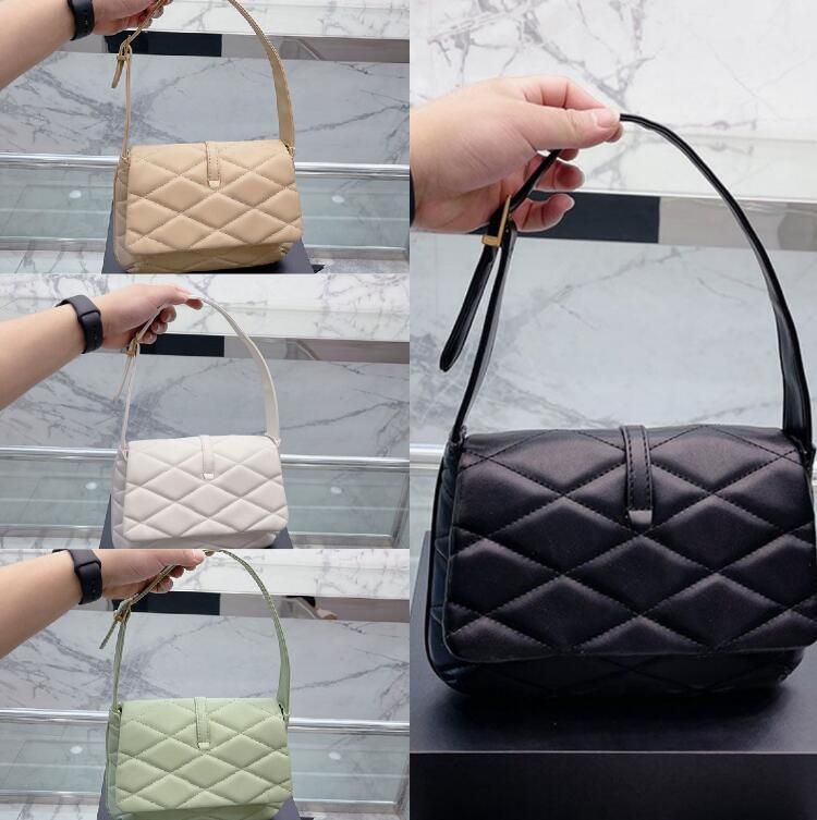 Women flap bag small purse bags luxury handbag lady Diamond Lattice Composite Bags clutch shoulder tote Female Purse Wallet fashion handbag satchel designer bag sac, Black
Women flap bag small purse bags luxury handbag lady Diamond Lattice Composite Bags clutch shoulder tote Female Purse Wallet fashion handbag satchel designer bag sac, Black
