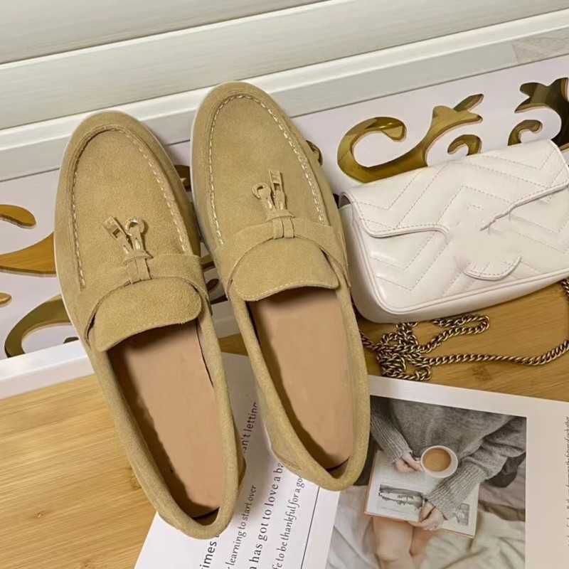 Italy Designer Shoes Loropiana Lori p Tassel Loafers Casual Couple Style British Style Shoes with Leather Soft Sole Single Shoes and Bean Shoes, Lemon yellow
Italy Designer Shoes Loropiana Lori p Tassel Loafers Casual Couple Style British Style Shoes with Leather Soft Sole Single Shoes and Bean Shoes, Lemon yellow