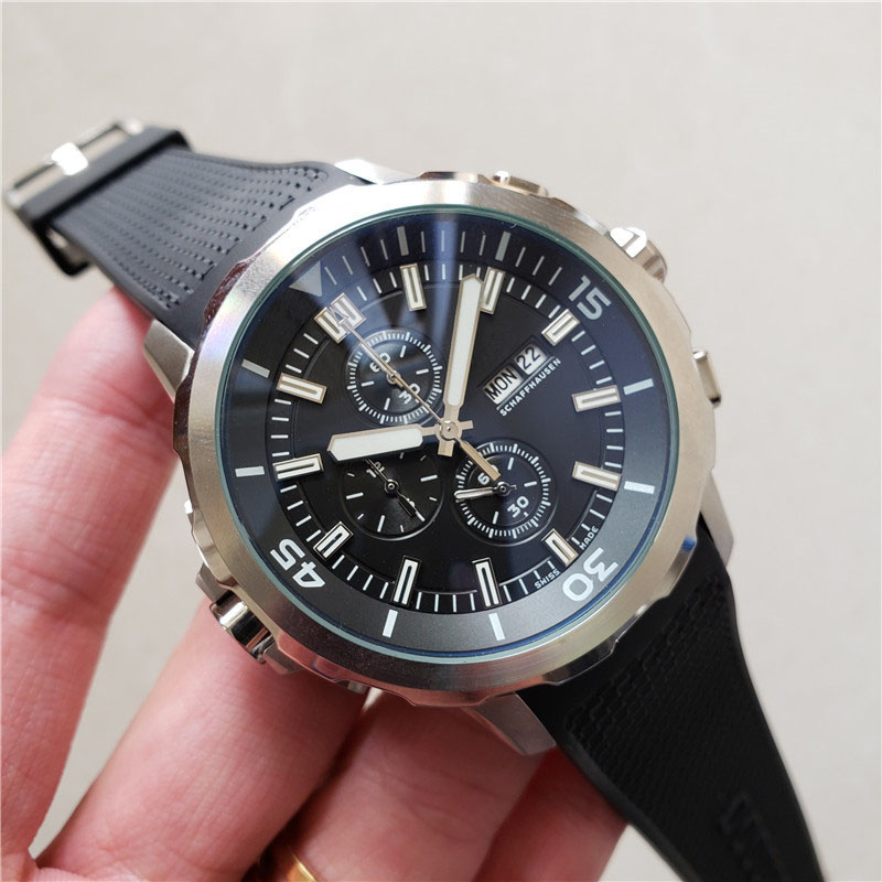 Top men's three-eye timing outdoor watch rubber strap sapphire mirror calendar type, Black
Top men's three-eye timing outdoor watch rubber strap sapphire mirror calendar type, Black