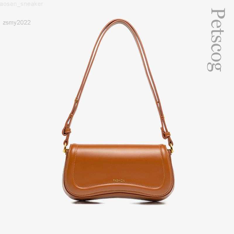 Luxury Design Women's Bag 2022 Solid Color Shoulder Strap Buckle Underarm Bags Classic Vintage Female Tote Bolsa Feminina, Black
Luxury Design Women's Bag 2022 Solid Color Shoulder Strap Buckle Underarm Bags Classic Vintage Female Tote Bolsa Feminina, Black