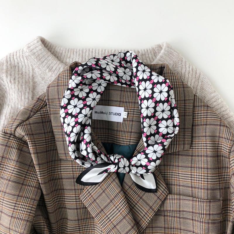 Berets Women Mulberry Silk Scarf Temperament Flower Fashion Real Spring Summer Autumn Scarves Small SquareBerets, A9
Berets Women Mulberry Silk Scarf Temperament Flower Fashion Real Spring Summer Autumn Scarves Small SquareBerets, A9
