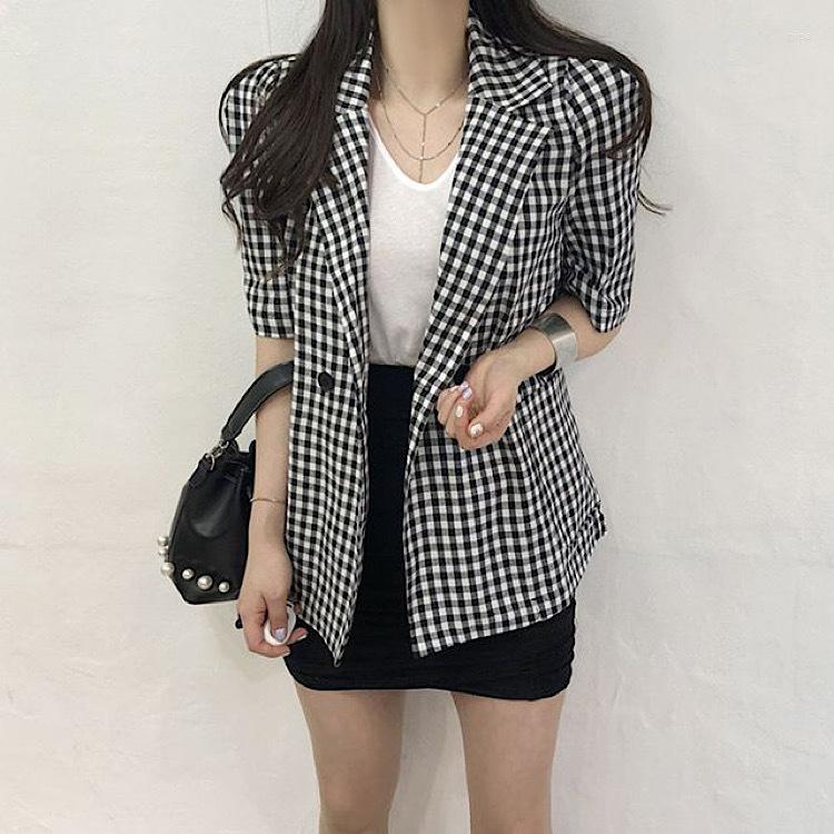 Women' Suits Chic Classic Plaid Lapel Small Suit 2023 Summer Thin Coat Short Sleeve Women Long Casual Ladies, Color as picture
Women' Suits Chic Classic Plaid Lapel Small Suit 2023 Summer Thin Coat Short Sleeve Women Long Casual Ladies, Color as picture