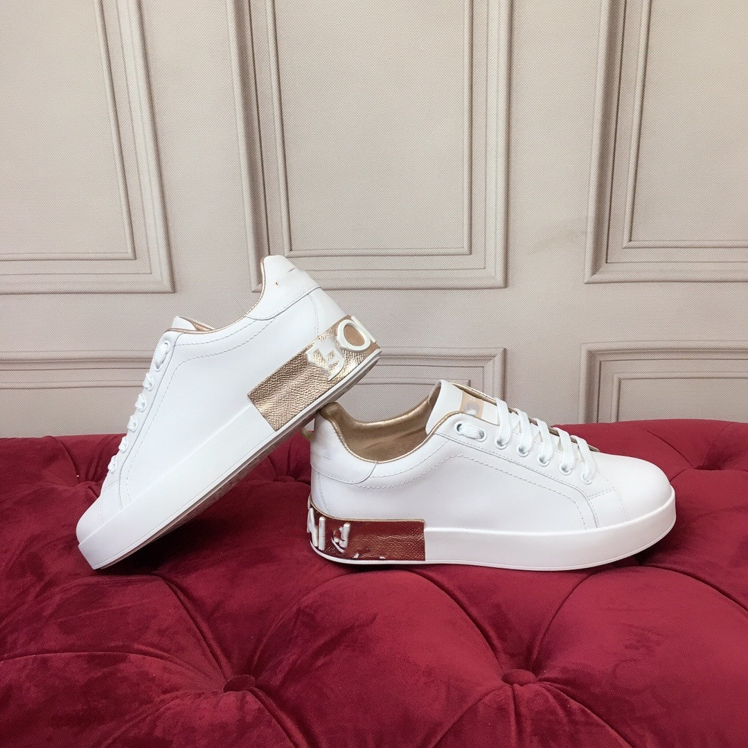 Luxury Designer Sneakers Women Casual Shoes Casual Party Velvet Thick Bottom Mixed Mesh Fiber with Box, 06
Luxury Designer Sneakers Women Casual Shoes Casual Party Velvet Thick Bottom Mixed Mesh Fiber with Box, 06