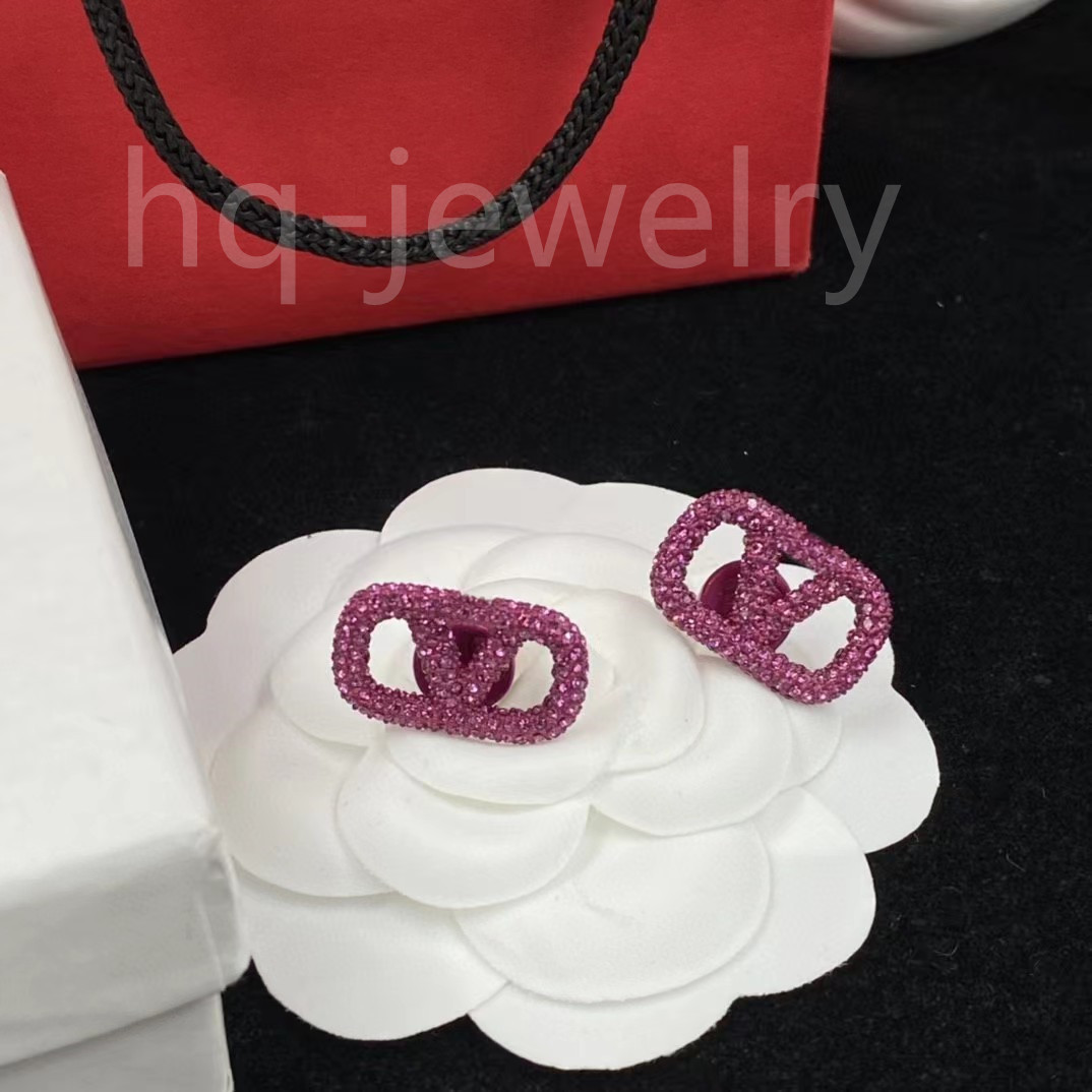 2023 Luxury master design v-shaped earrings, tourism party, wedding first fashion jewelry18888
2023 Luxury master design v-shaped earrings, tourism party, wedding first fashion jewelry18888