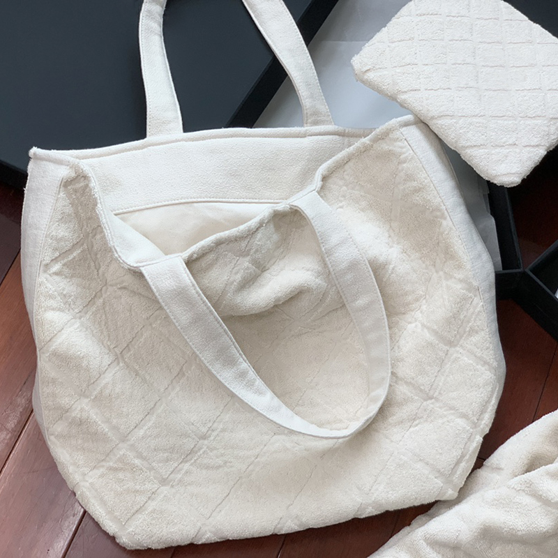 10A Original quality Three-piece set Beach bag 40cm Fashion Tote bags With box C080, More product consulting
10A Original quality Three-piece set Beach bag 40cm Fashion Tote bags With box C080, More product consulting